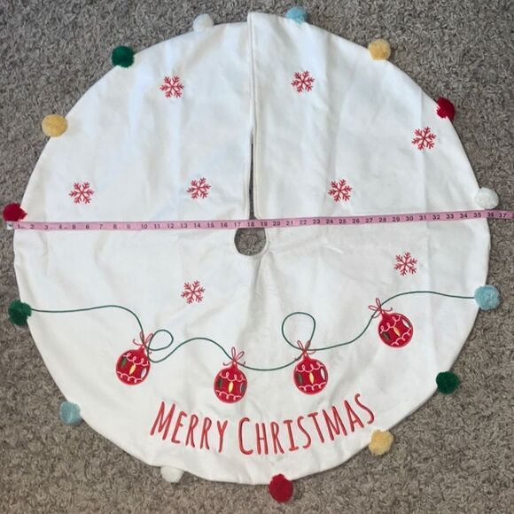 36” & 48” Tree Skirt Bundle - Picture 8 of 13